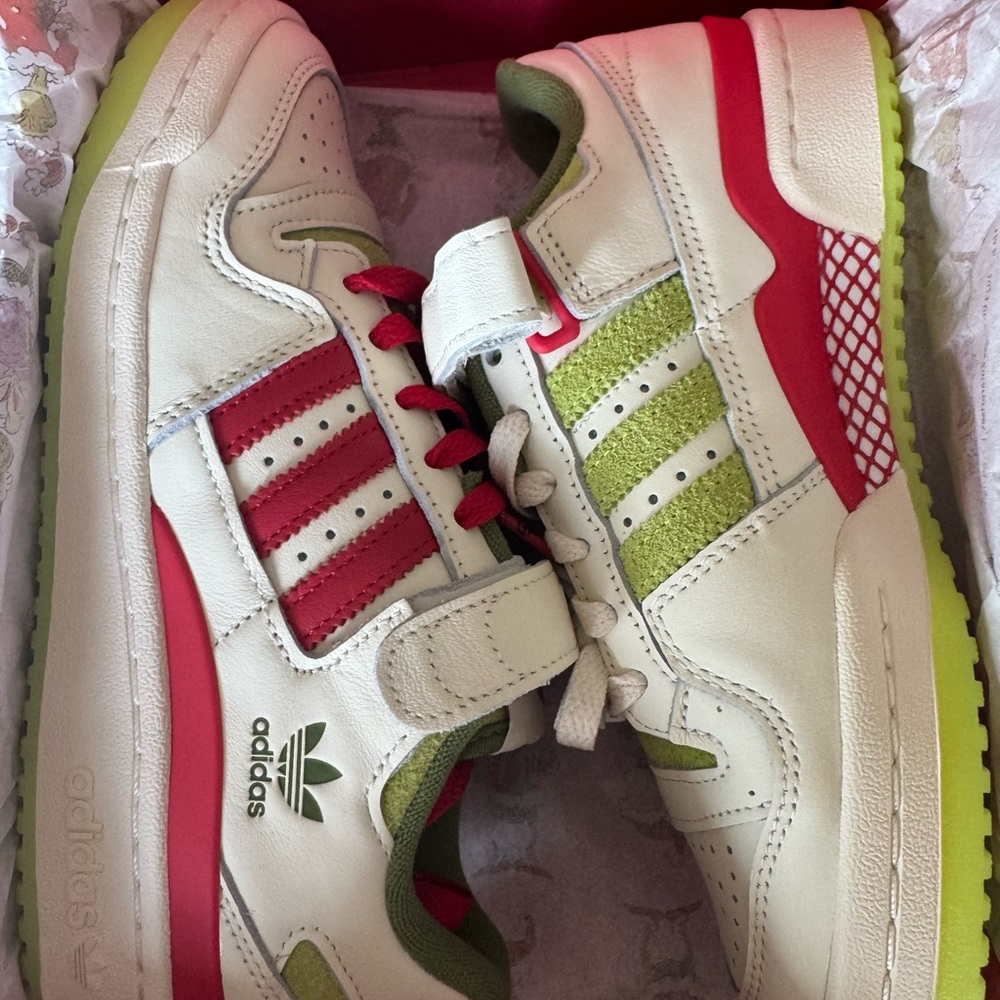Adidas x Dr. Seuss Grinch Forum Low J Sneakers Youth Size 5